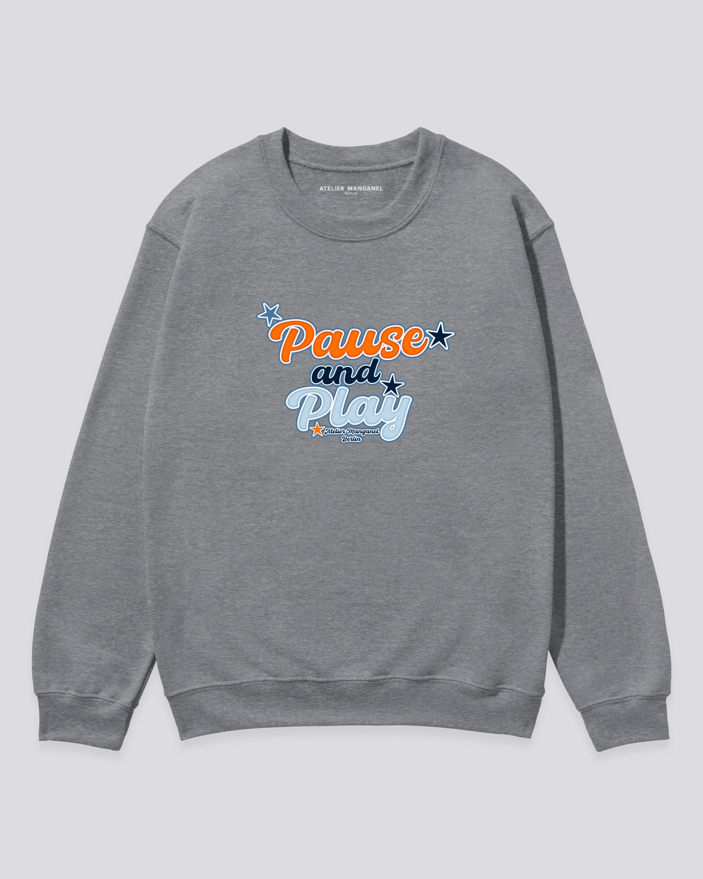 Pause and Play #02